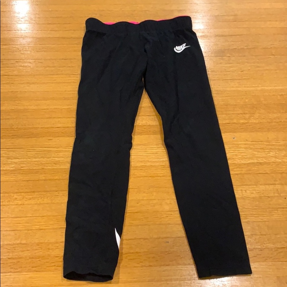 Girls Nike Leggings🔴💛🎉